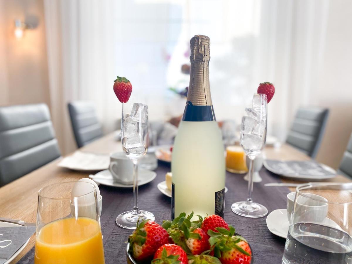 Modernes Apartment In Zentrumsnaehe Mit Eigenem Stellplatz Baden-Baden Ngoại thất bức ảnh