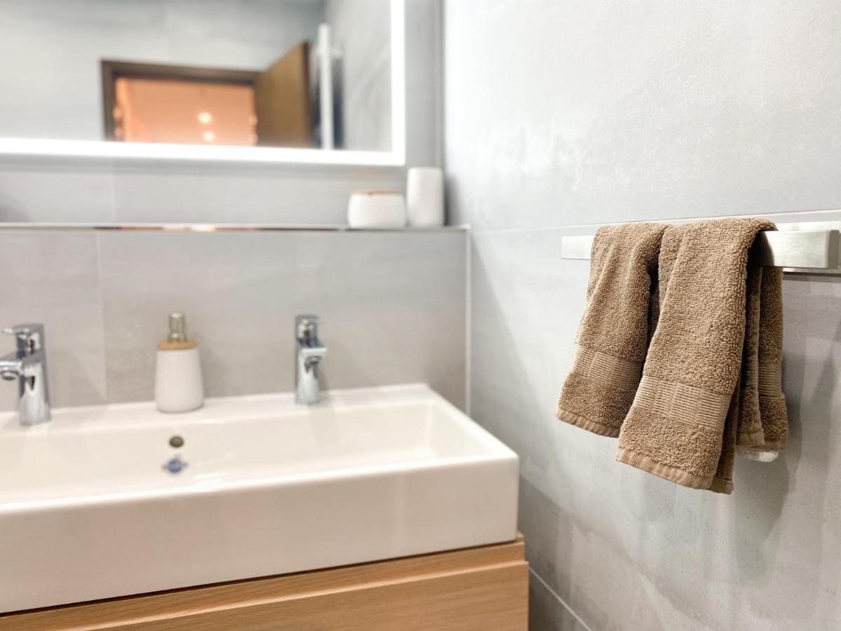 Modernes Apartment In Zentrumsnaehe Mit Eigenem Stellplatz Baden-Baden Ngoại thất bức ảnh
